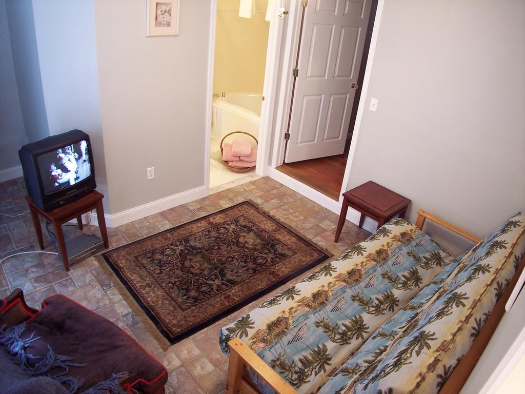 Avon Manor Cottage Екстериор снимка
