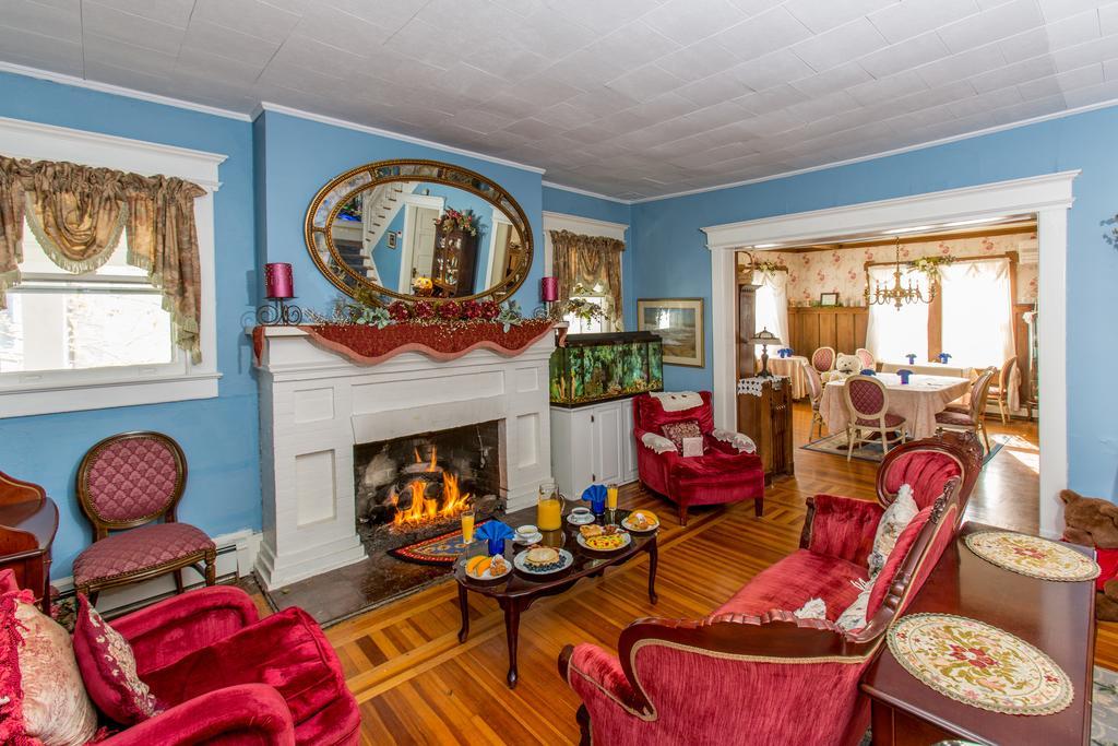 Avon Manor Cottage Екстериор снимка