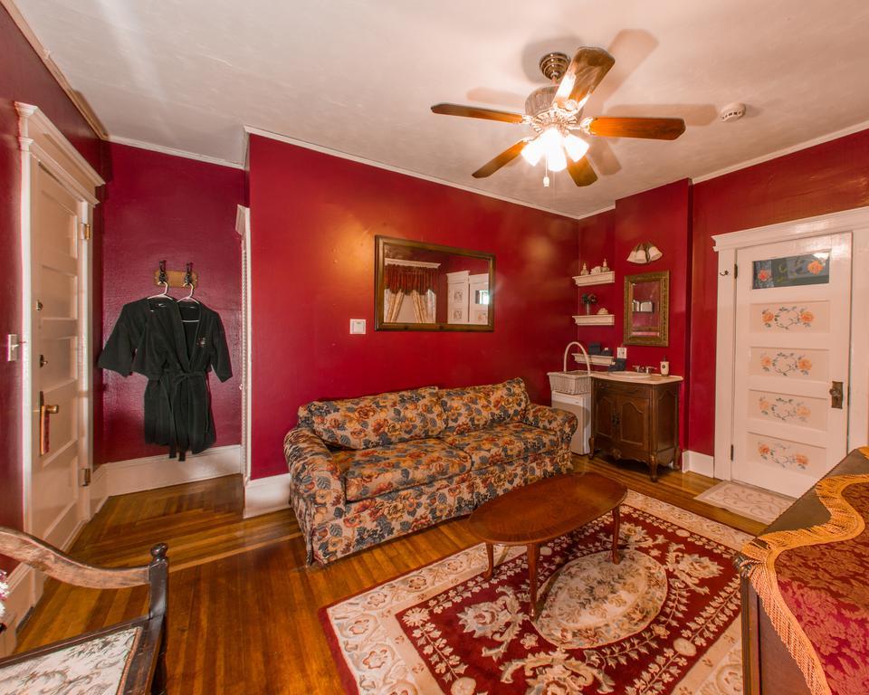 Avon Manor Cottage Екстериор снимка