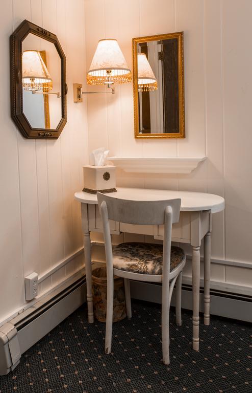 Avon Manor Cottage Екстериор снимка