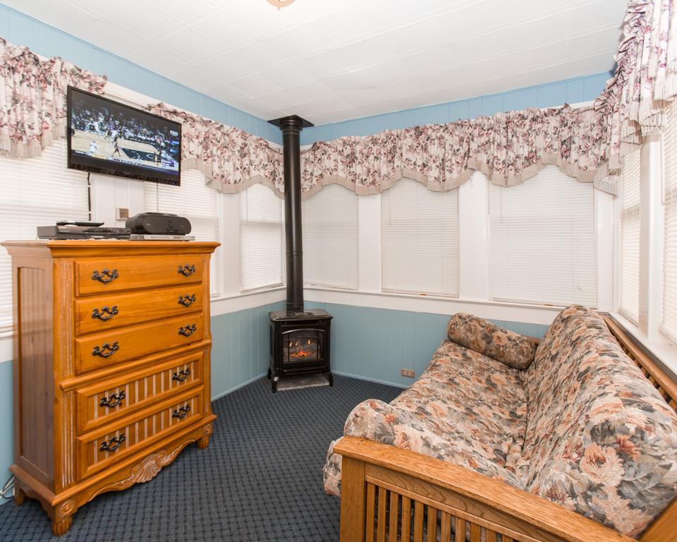 Avon Manor Cottage Екстериор снимка