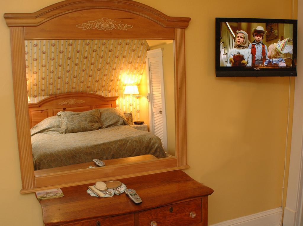 Avon Manor Cottage Стая снимка